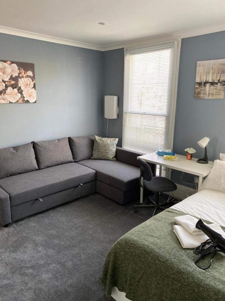 Comfy Private Bedrooms In Euston, Central London Exterior foto